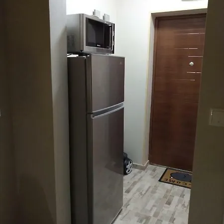 Parus-2-studio Apartment *