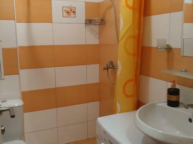 Parus-2-studio Apartman *